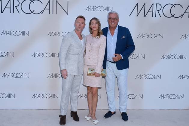01.07.2025, Ronan Keating mit Ehefrau Storm Keating und Helmut Schlotterer zu Gast zur Marc Cain Fashion Show 2025, A quiet rebellion, Hinter dem Gießhaus, Berlin, Berlin