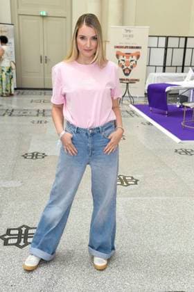 Marie von den Benken Schauspielerin zu Gast in der Vip Beauty und Fashion Lounge von Reichert Communications im Rahmen der Fashion Week 2025 im Hotel de Rom am 01,Juli 2025 in Berlin Berlin Deutschland