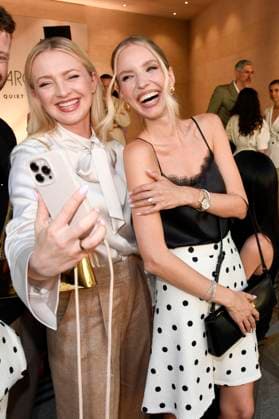 Barbara Kurdej-Szatan und Leonie Hanne bei der Marc Cain Fashion Show A Quiet Rebellion auf der Berlin Fashion Week S S 2026 im Pei-Bau - Deutsches Historisches Museum. Berlin, 01.07.2025