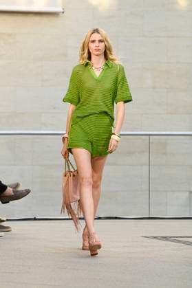 Model bei der Marc Cain Fashion Show A Quiet Rebellion auf der Berlin Fashion Week S S 2026 im Pei-Bau - Deutsches Historisches Museum. Berlin, 01.07.2025