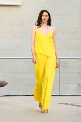 Model bei der Marc Cain Fashion Show A Quiet Rebellion auf der Berlin Fashion Week S S 2026 im Pei-Bau - Deutsches Historisches Museum. Berlin, 01.07.2025