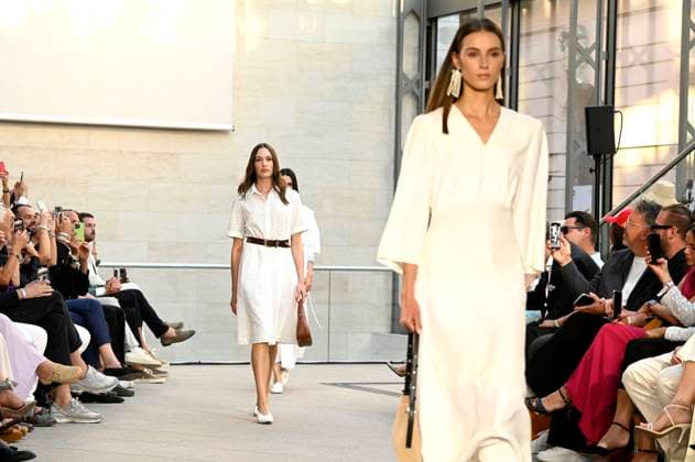 Models bei der Marc Cain Fashion Show A Quiet Rebellion auf der Berlin Fashion Week S S 2026 im Pei-Bau - Deutsches Historisches Museum. Berlin, 01.07.2025