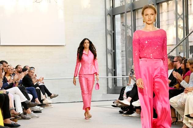 Models bei der Marc Cain Fashion Show A Quiet Rebellion auf der Berlin Fashion Week S S 2026 im Pei-Bau - Deutsches Historisches Museum. Berlin, 01.07.2025