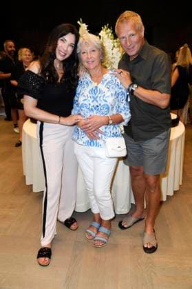 Alexandra Polzin mit Mutter Regina Polzin und Ehemann Gerhard Leinauer bei der Thomas Sabo Elyndra Kollektionspräsentation auf der Berlin Fashion Week S S 2026 im Hotel de Rome. Berlin, 02.07.2025