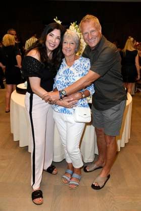 Alexandra Polzin mit Mutter Regina Polzin und Ehemann Gerhard Leinauer bei der Thomas Sabo Elyndra Kollektionspräsentation auf der Berlin Fashion Week S S 2026 im Hotel de Rome. Berlin, 02.07.2025