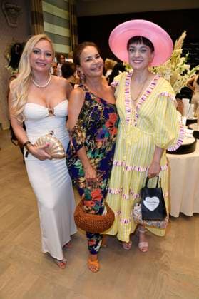 Gast, Gitta Saxx und Vreni Frost bei der Thomas Sabo Elyndra Kollektionspräsentation auf der Berlin Fashion Week S S 2026 im Hotel de Rome. Berlin, 02.07.2025
