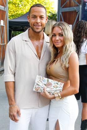 Berlin Fashion Week: LASCANA Fashion Show Berlin, 2.7.2025 Andrej Mangold und Freundin Annika Jung bei der Ankunft zur LASCANA Fashion Show im Rahmen der Fashion Week in Berlin Berlin *** Berlin Fashion Week LASCANA Fashion Show Berlin, 2 7 2025 Andrej Mangold and girlfriend Annika Jung arriving at the LASCANA Fashion Show as part of Fashion Week in Berlin Berlin Copyright: xMatthiasxGränzdörferx