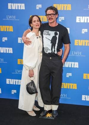 Arrivals for the Jamie Lloyd production of Evita at The London Palladium Featuring: Sarah Paulson, Pedro Pascal Where: London, United Kingdom When: 02 Jul 2025 Credit: John Rainford Cover Images EDITORIAL USE ONLY. NOT FOR USE BY NEWSPAPERS BASED IN THE UK. Copyright: xx coverimg54888833