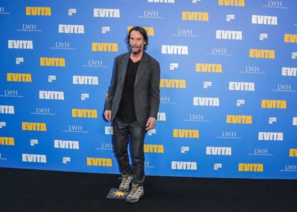 Arrivals for the Jamie Lloyd production of Evita at The London Palladium Featuring: Keanu Reeves Where: London, United Kingdom When: 02 Jul 2025 Credit: John Rainford Cover Images EDITORIAL USE ONLY. NOT FOR USE BY NEWSPAPERS BASED IN THE UK. Copyright: xx coverimg54888797