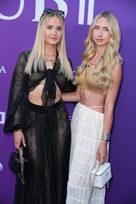 Davina Geiss mit Schwester Shania Geiss beim LASCANA SUMMER CLUB im Rahmen der Berlin Fashion Week Frühling Sommer 2026 im Maaya Berlin am 02.07.2025