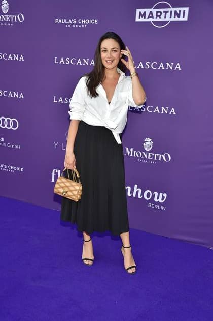 DeutschlandPremiere JURASSIC World Janina Uhse ã LASCANA Summer Club Ò verwandelte die bekannte Hamburger Lingerie- und Beachwear-Brand die urbane Location ãMaayaÒ in Berlin-Friedrichshain in eine tropische Oase mit Pool in Berlin, am 02.07.2025