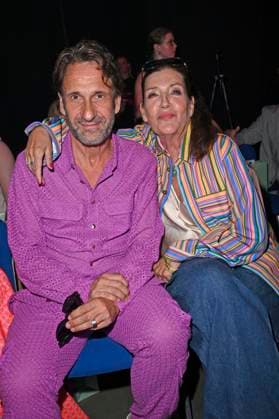Falk-Willy Wild und Katy Karrenbauer bei der Marcel Ostertag Fashion Show auf der Berlin Fashion Week S S 2026 in der Uber Eats Music Hall. Berlin, 02.07.2025