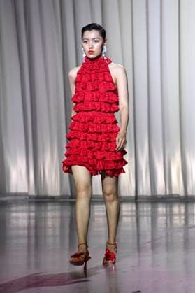 Model bei der Marcel Ostertag Fashion Show auf der Berlin Fashion Week S S 2026 in der Uber Eats Music Hall. Berlin, 02.07.2025