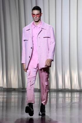 Model bei der Marcel Ostertag Fashion Show auf der Berlin Fashion Week S S 2026 in der Uber Eats Music Hall. Berlin, 02.07.2025