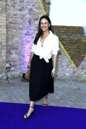 Janina Uhse beim LASCANA SUMMER CLUB im Rahmen der Berlin Fashion Week im Maaya in Berlin am 02.07.2025