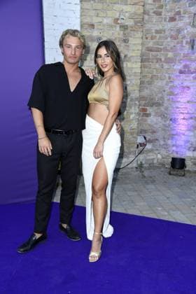 Sarah Engels and Joti Polizoakis beim LASCANA SUMMER CLUB im Rahmen der Berlin Fashion Week im Maaya in Berlin am 02.07.2025