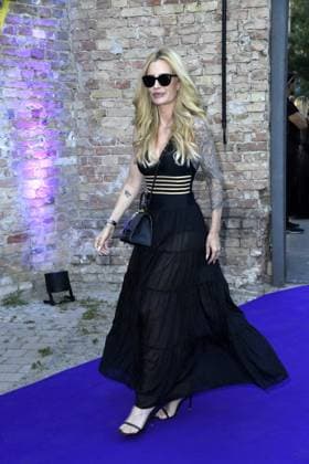 Mirja du Mont beim LASCANA SUMMER CLUB im Rahmen der Berlin Fashion Week im Maaya in Berlin am 02.07.2025