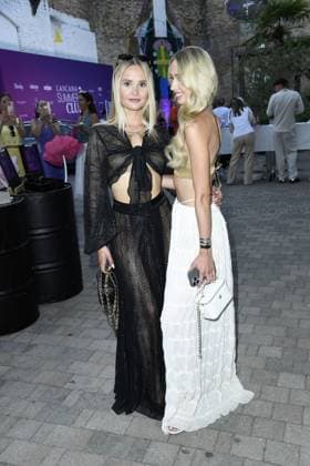 Davina Geiss mit Schwester Shania Geiss beim LASCANA SUMMER CLUB im Rahmen der Berlin Fashion Week im Maaya in Berlin am 02.07.2025