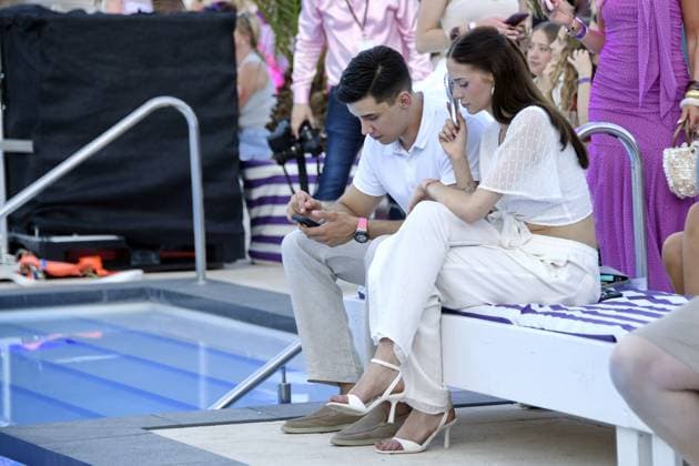 San Diego Pooth mit Freundin Louisa Büscher beim LASCANA SUMMER CLUB im Rahmen der Berlin Fashion Week im Maaya in Berlin am 02.07.2025