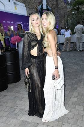 Davina Geiss mit Schwester Shania Geiss beim LASCANA SUMMER CLUB im Rahmen der Berlin Fashion Week im Maaya in Berlin am 02.07.2025