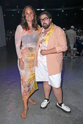 Saskia Grimm und Steven Preisner bei der Kilian Kerner Fashion Show auf der Berlin Fashion Week S S 2026 in der Uber Eats Music Hall. Berlin, 02.07.2025