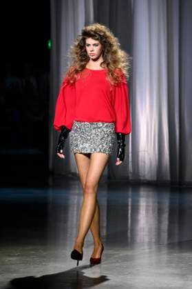 Model bei der Kilian Kerner Fashion Show auf der Berlin Fashion Week S S 2026 in der Uber Eats Music Hall. Berlin, 02.07.2025