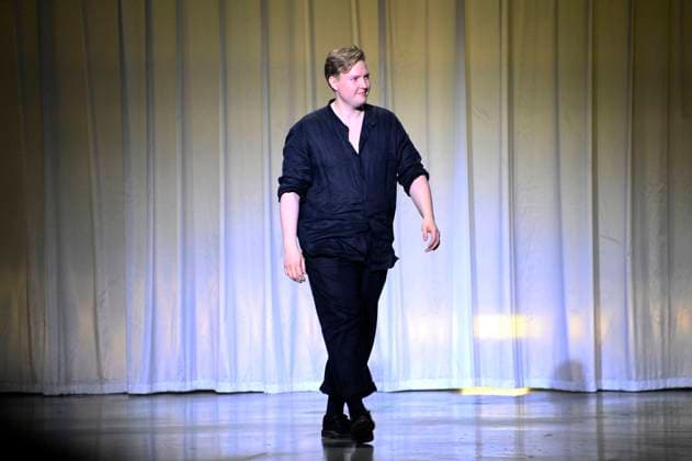 Danny Reinke bei der Danny Reinke Fashion Show auf der Berlin Fashion Week S S 2026 in der Uber Eats Music Hall. Berlin, 02.07.2025