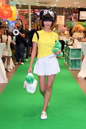 Magdalena Milic beim WALK of Mumuso in der Mall of Berlin im Rahmen der Berlin Fashion Week SS26 (Frühling Sommer 2026) am 03.07.2025