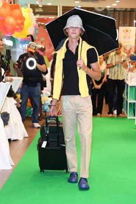 Moritz Rüdiger beim WALK of Mumuso in der Mall of Berlin im Rahmen der Berlin Fashion Week SS26 (Frühling Sommer 2026) am 03.07.2025