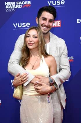 Dennis Gries mit Partnerin Katja Geretschuchin bei der Verleihung der Bunte New Faces Awards Style 2025 im Telegraphenamt. Berlin, 03.07.2025