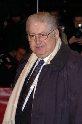 Former Berlin Film Festival director MORITZ DE HADELN 55th Berlin Film Festival - Man to Man arrivals , Berlin, Germany Z.Tomaszewski WENN 180344.jpg