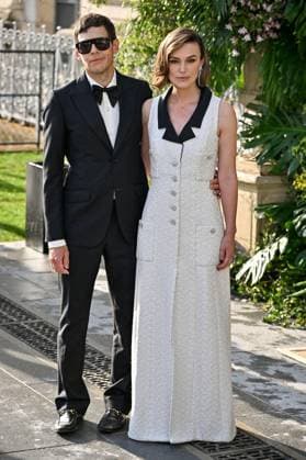 PFW Bal D Ete Outside Arrivals Keira Knightley, James Righton arriving at the Bal D Ete ahead of Haute Couture Fashion Week in Paris, France on July, 6, 2025. Photo by Julien Reynaud APS-Medias ABACAPRESS.COM Paris France  Copyright: xReynaudxJulien APS-Medias ABACAx