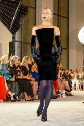 Runway Schiaparelli Haute Couture Fall Winter 2025 2026 Collection show during Paris Fashion Week PFW , in Paris, France, on July 7, 2025 Runway Schiaparelli Haute Couture Fall Winter 2025 2026 Collection show during Paris Fashion Week PFW , in Paris, France, on July 7, 2025 Paris  Copyright: xAgencex xBestimagexAgencex xBestimagex