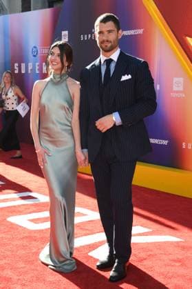 HOLLYWOOD, CA - JULY 7: David Corenswet & Julia Best Warnerattends the Los Angeles premiere of Superman at the TCL Chinese Theatre in Hollywood, California, on July 7, 2025 Copyright: xJeffreyxMayerx xMediaPunchx
