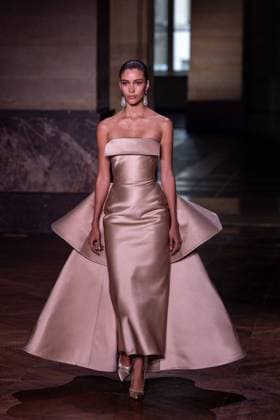 PFW - Georges Hobeika Runway A model walks the runway at the Georges Hobeika Haute Couture Fall Winter 2025-2026 show, as part of Paris Fashion Week in Paris, France on July 7, 2025. Photo by Ammar Abd Rabbo ABACAPRESS.COM Paris France  Copyright: xAbdxRabboxAmmar ABACAx