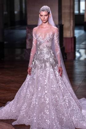 PFW - Georges Hobeika Runway A model walks the runway at the Georges Hobeika Haute Couture Fall Winter 2025-2026 show, as part of Paris Fashion Week in Paris, France on July 7, 2025. Photo by Ammar Abd Rabbo ABACAPRESS.COM Paris France  Copyright: xAbdxRabboxAmmar ABACAx