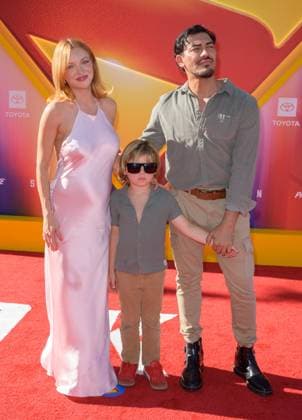 Superman Premiere - Los Angeles, USA LOS ANGELES, USA. July 07, 2025: Francesca Eastwood, Alexander Wraith & Titan Wraith Eastwood at the premiere for Superman at the TCL Chinese Theatre. Los Angeles CA USA  Copyright: xPaulxSmith Featureflashx