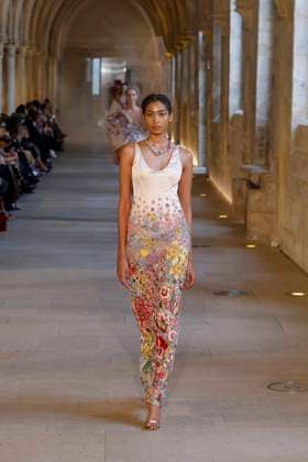 Rahul Mishra Fashion Show Haute Couture Fall Winter 2025 2026 Collection during Paris Fashion Week June 7th, 2025 Rahul Mishra Fashion Show Haute Couture Fall Winter 2025 2026 Collection , during Paris Fashion Week June 7th, 2025 Paris France  Copyright: xAgencex xBestimagexAgencex xBestimagex