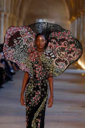 Rahul Mishra Fashion Show Haute Couture Fall Winter 2025 2026 Collection during Paris Fashion Week June 7th, 2025 Rahul Mishra Fashion Show Haute Couture Fall Winter 2025 2026 Collection , during Paris Fashion Week June 7th, 2025 Paris France  Copyright: xAgencex xBestimagexAgencex xBestimagex