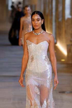 Rahul Mishra Fashion Show Haute Couture Fall Winter 2025 2026 Collection during Paris Fashion Week June 7th, 2025 Rahul Mishra Fashion Show Haute Couture Fall Winter 2025 2026 Collection , during Paris Fashion Week June 7th, 2025 Paris France  Copyright: xAgencex xBestimagexAgencex xBestimagex