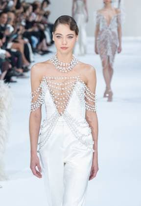 PARIS FASHION WEEK TAMARA RALPH FALL WINTER 26 sylvie lefort photography MAXPPP 07 07 2025 @sylvie Lefort Photography MAXPPP 07 07 25 Models present creations from the FALL WINTER 2025 2026 Haute Couture collection by TAMARA RALPH during the Paris Fashion Week, in Paris, France March 11th 2025 The presentation of the Womens collections from 7th July 2025 to 10th July 25  Copyright: xMAXPPPxsylviexlefortxphotographyx LFR202507085413 LFR202507085413