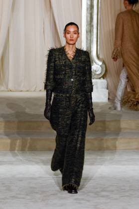 Chanel Haute Couture Collection Fall Winter 2025 2026 show as part of Paris Fashion Week PFW , au Grand Palais, à Paris, FRance, le 8 juillet 2025 Bestimage Runway during the Chanel Haute Couture Fall Winter 2025 2026 show as part of Paris Fashion Week on July 08, 2025 in Paris, France Paris France  Copyright: xAgencex xBestimagexAgencex xBestimagex