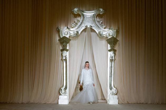 Chanel Haute Couture Collection Fall Winter 2025 2026 show as part of Paris Fashion Week PFW , au Grand Palais, à Paris, FRance, le 8 juillet 2025 Bestimage Runway during the Chanel Haute Couture Fall Winter 2025 2026 show as part of Paris Fashion Week on July 08, 2025 in Paris, France Paris France  Copyright: xAgencex xBestimagexAgencex xBestimagex