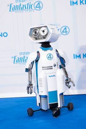 Roboter HERBIE bei der The Fantastic Four - First Steps Film Premiere und Fan Event am 8.07.2025 im Center am Potsdamer Platz in Berlin The Fantastic Four Filmpremiere in Berlin
