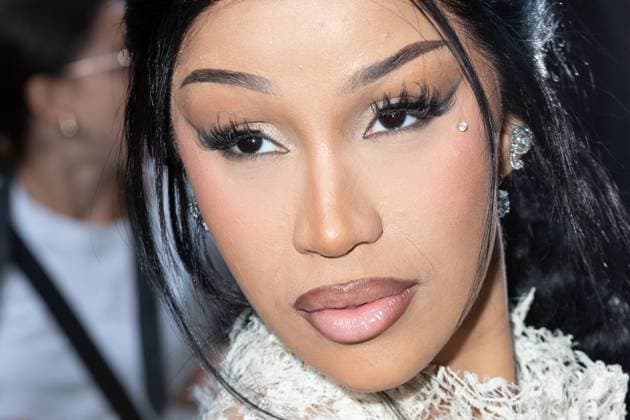 PFW Ashi Studio Arrivals AM Cardi B attending the Ashi Studio Haute Couture Fall Winter 2025 2026 show as part of Paris Fashion Week in Paris, France on July 08, 2025. Photo by Aurore Marechal ABACAPRESS.COM Paris France  Copyright: xMarechalxAurore ABACAx