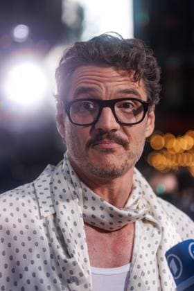 Fan-Event - The Fantastic 4 : First Steps Pedro Pascal beim Fan- Event zum Kinostart zu The Fantastic 4 : First Steps im Das Center (ehem. Sony Center) am 08.07.2025 in Berlin. Copyright: xEventpressxKochanx
