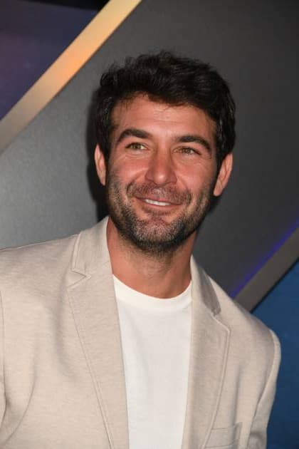 James Wolk attends the world premiere of Disney s Zombies 4: Dawn of the Vampires at the El Capitan Theatre in Hollywood, California, on July 8, 2025. Copyright: xJeffreyxMayerx xMediaPunchx