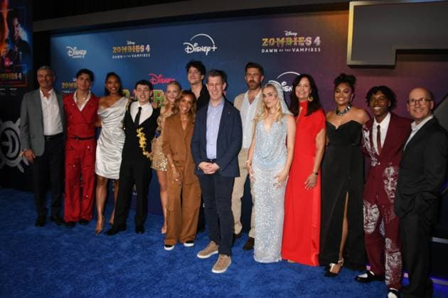 Malachi Barton, Chandler Kinney, Julian Lerner, Freya Skye, Meg Donnelly and Milo Manheim, Sway Bhatia attends the world premiere of Disney s Zombies 4: Dawn of the Vampires at the El Capitan Theatre in Hollywood, California, on July 8, 2025. Copyright: xJeffreyxMayerx xMediaPunchx