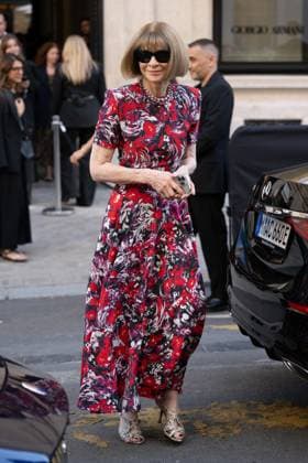 PFW - Georgio Armani Outside Arrivals Anna Wintour attends the Georgio Armani Haute Couture Fall Winter 2025 2026 show as part of Paris Fashion Week on July 08, 2025 in Paris, France. Photo by Laurent Zabulon ABACAPRESS.COM Paris France  Copyright: xZabulonxLaurent ABACAx