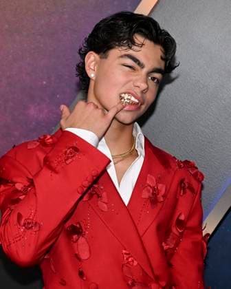 July 8, 2025, Hollywood, California, USA: Malachi Barton attends Disney s Zombies 4: Dawn of the Vampires. Hollywood USA - ZUMAb173 20250708_aap_b173_012 Copyright: xBillyxBennightx